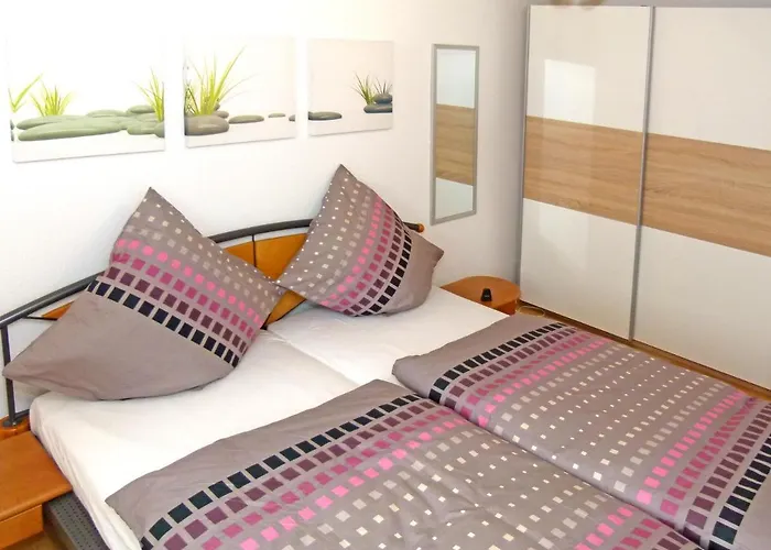 Haus Tannenweg Apartamento Zell an der Mosel